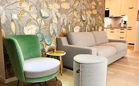 Qonroom - As Individual As You - Minden Kaiserstrasse